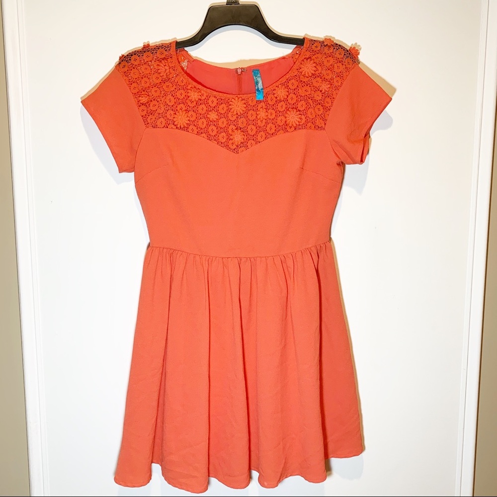 Francesca’s Buttons Orange Midi Sundress - Large